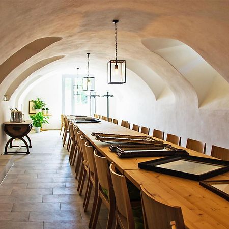 Gasthaus Zum Bauernhof Oberlunkhofen ภายนอก รูปภาพ
