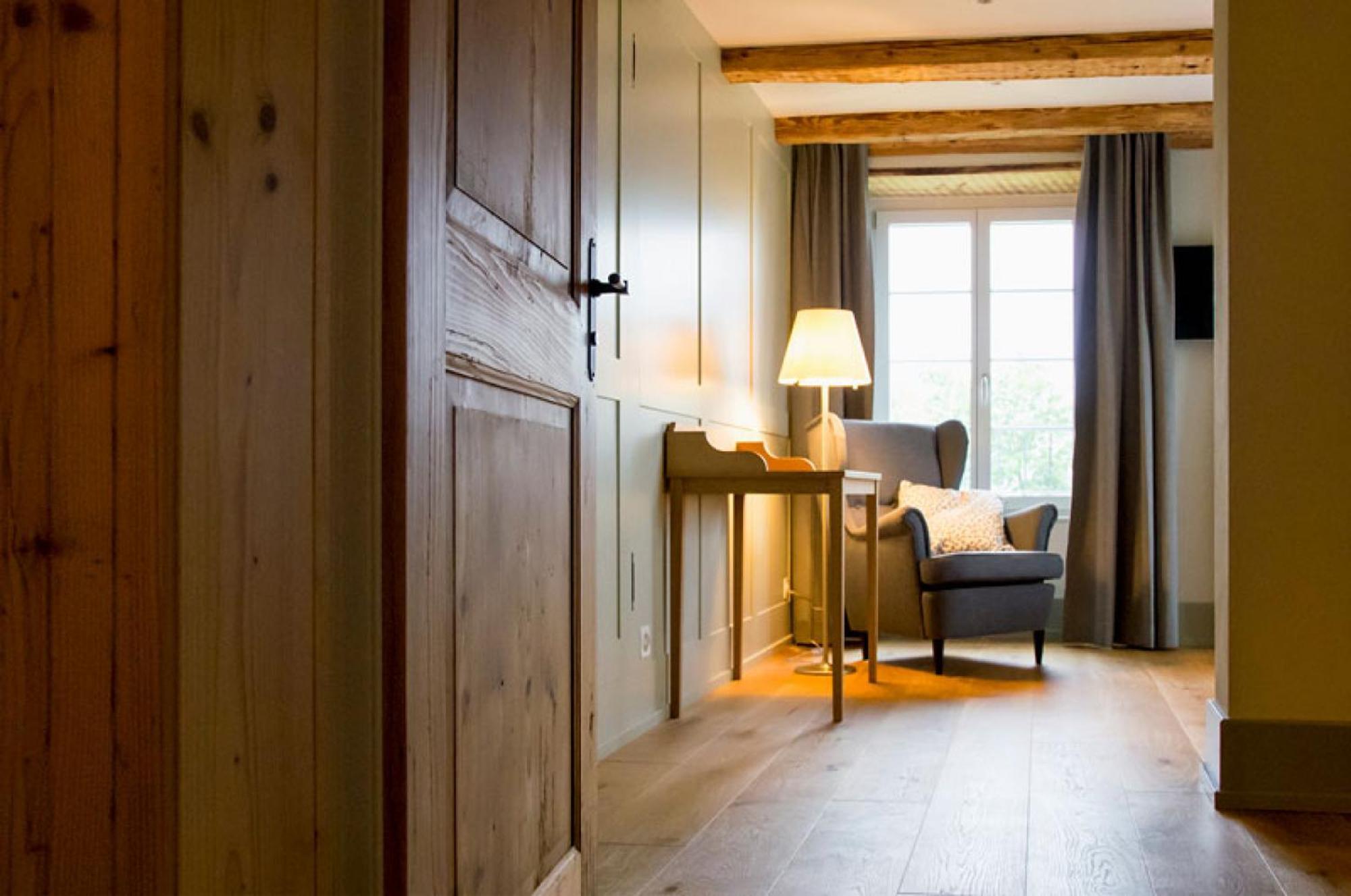 Gasthaus Zum Bauernhof Oberlunkhofen ภายนอก รูปภาพ